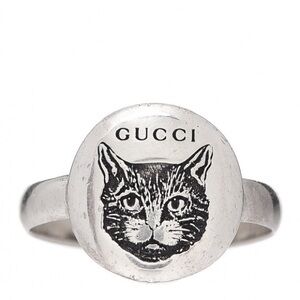 Gucci blind for love cat ring